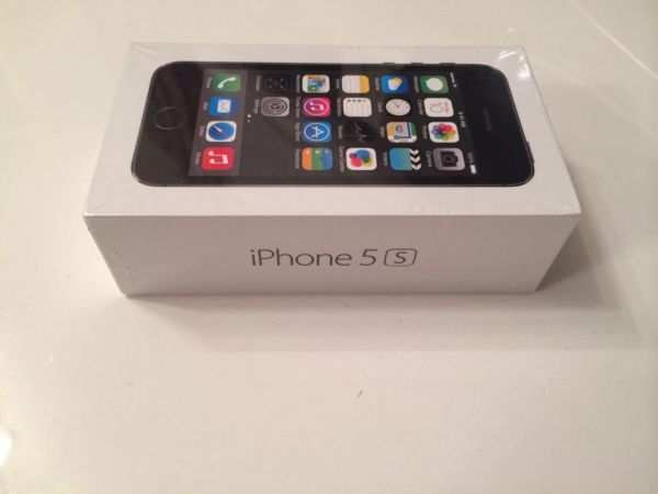 Apple iPhone 5S// Samsung Note III
